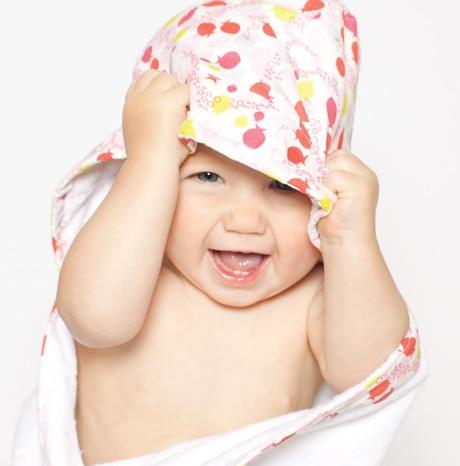 Lille-Hooded Towel - click to enlarge Lille-Hooded Towel